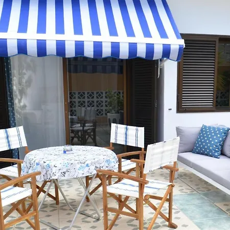 Seguro El Sol - 2 Bed Sunkissed With Pool And Tennis Court פוארטו דה סנטיאגו